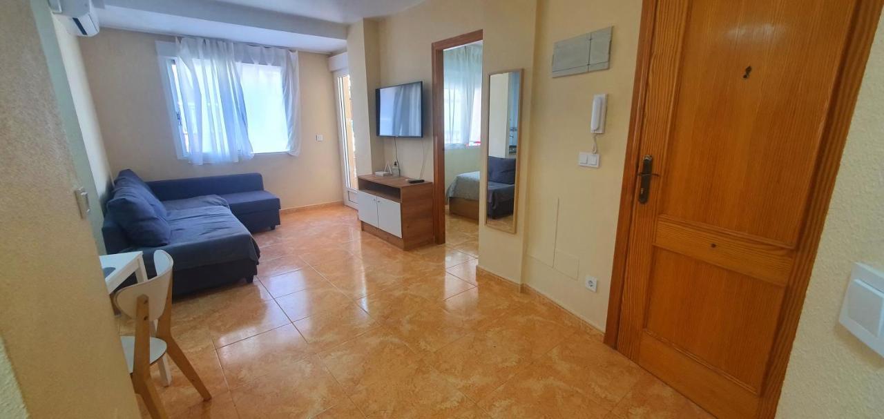 Isamar Apartamento Playa Del Cura Торевьиа Экстерьер фото